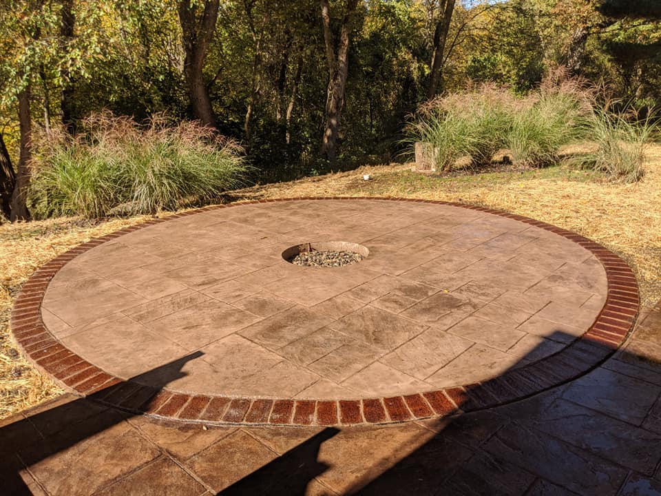 Large circle acid stain patio